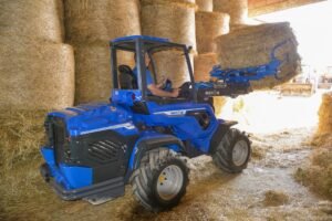 10 Series Mini Loader with bale grabber