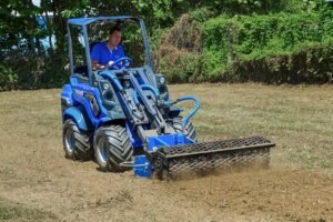 mini loader 8 series with power harrow